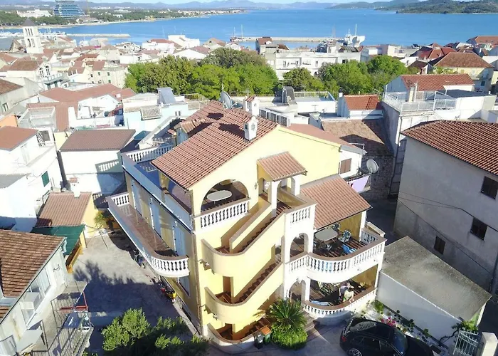 Apartments Visnja